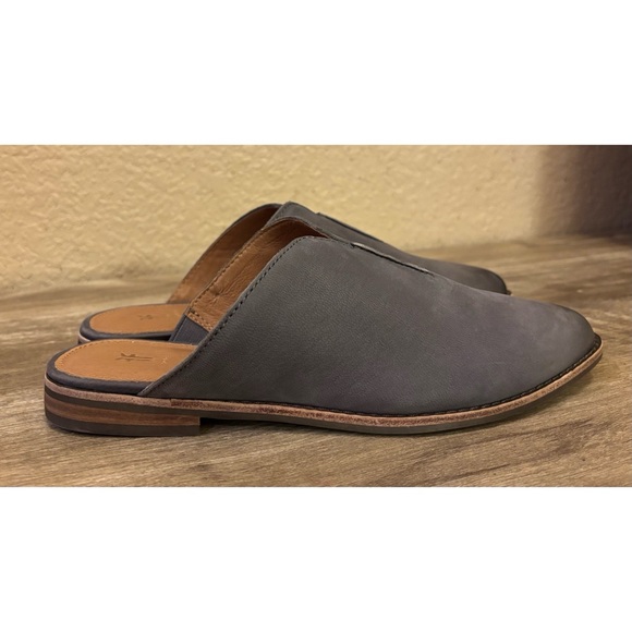 NWOB Frye Nolan Leather Mules - Picture 4 of 14